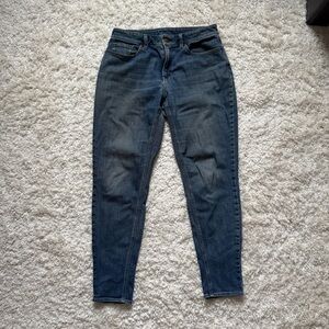 L.L. Bean BeanFlex Skinny Leg Mid Rise Favorite Fit Jeans Distressed Rinse Sz 8